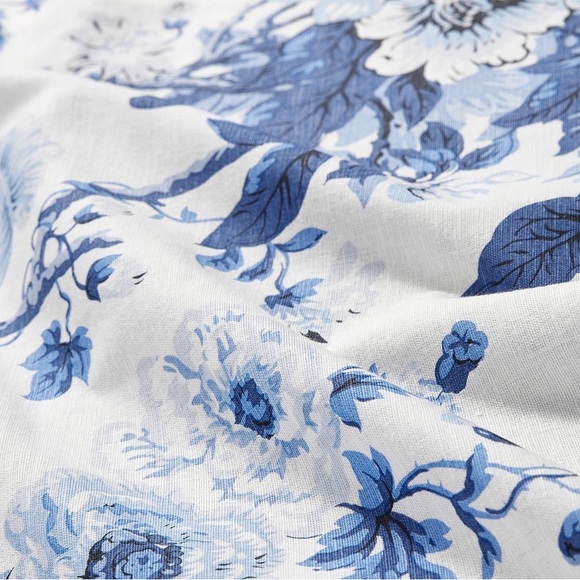 Pottery Barn Garden Floral Cotton/Linen Zelda Print Napkins - Set of 4 - Picture 11 of 12